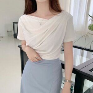 The Bom Closet Miranda Ruched Short Sleeved Shirt